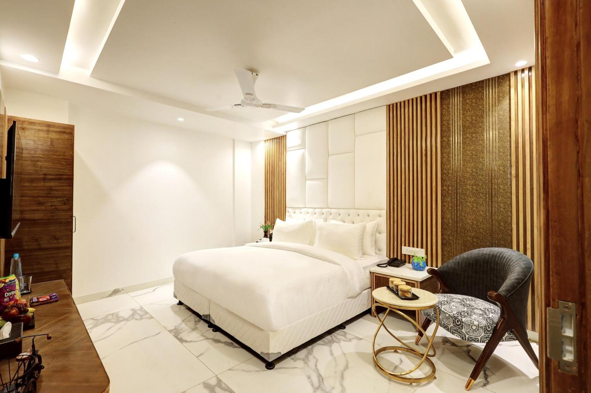 Hotel Namaste Hindustan Just A Minute Away From New Delhi Railway Station And Connaught Place Екстер'єр фото