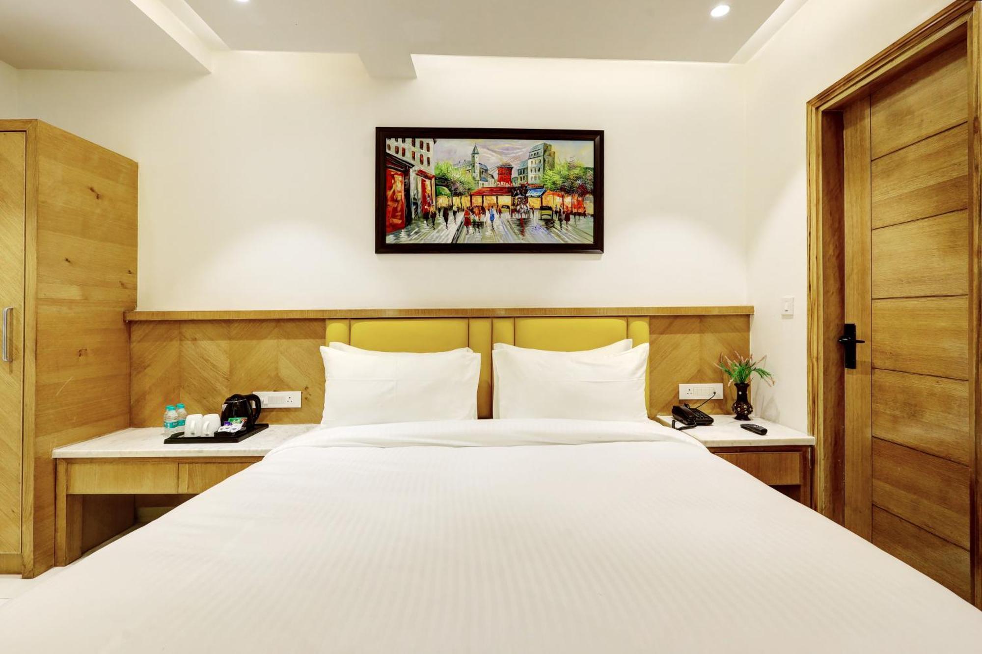Hotel Namaste Hindustan Just A Minute Away From New Delhi Railway Station And Connaught Place Екстер'єр фото