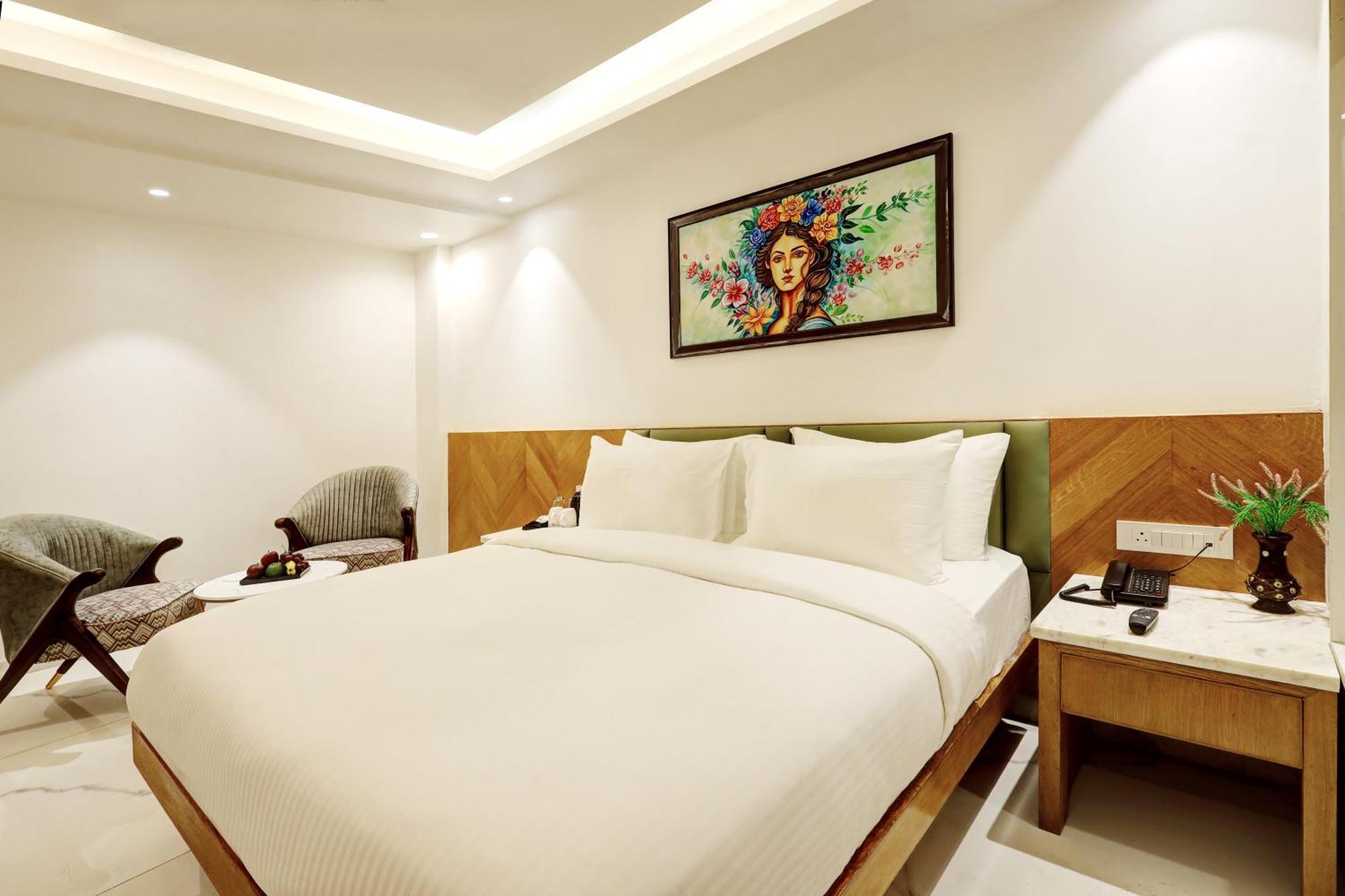 Hotel Namaste Hindustan Just A Minute Away From New Delhi Railway Station And Connaught Place Екстер'єр фото