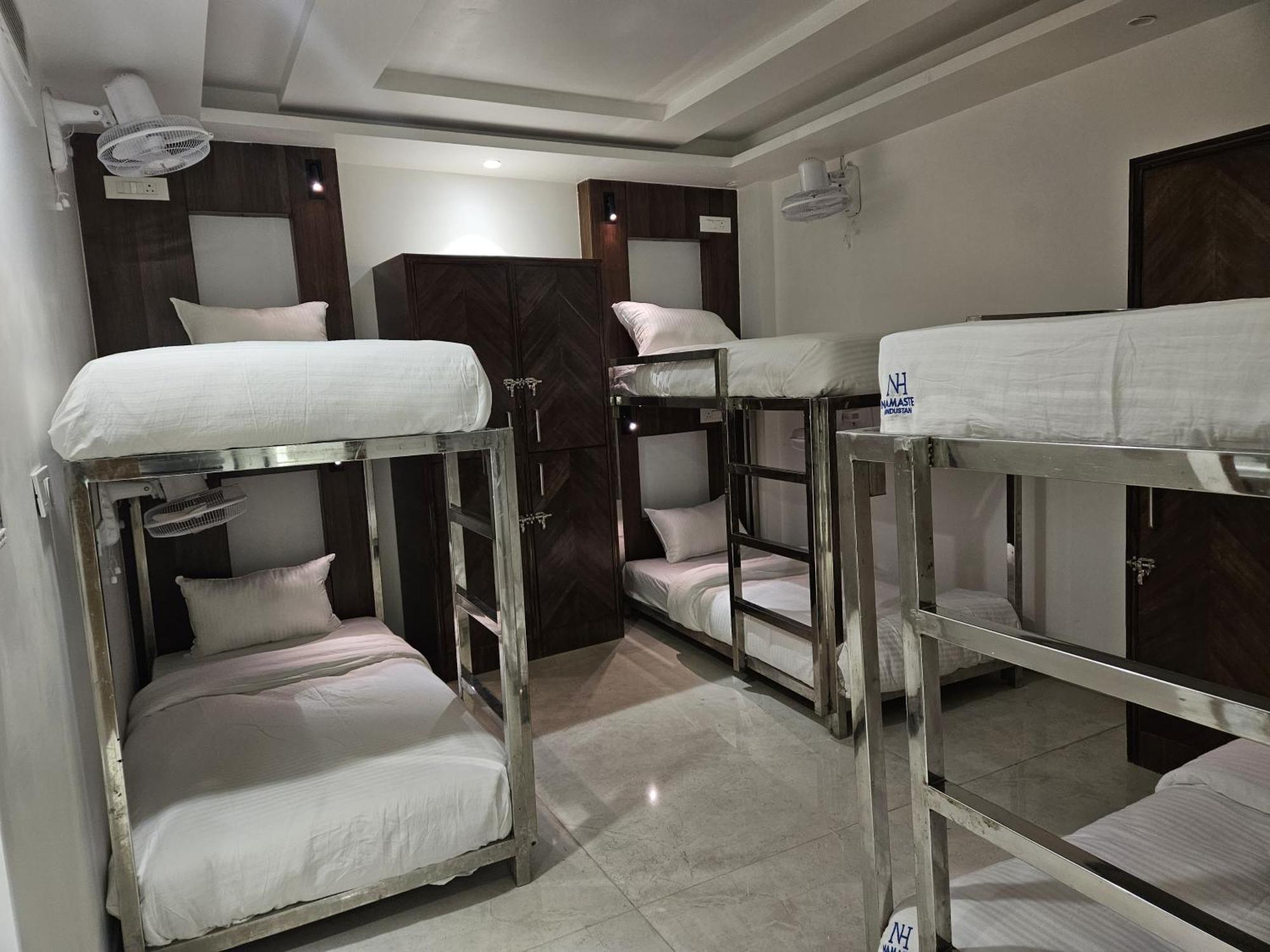 Hotel Namaste Hindustan Just A Minute Away From New Delhi Railway Station And Connaught Place Екстер'єр фото